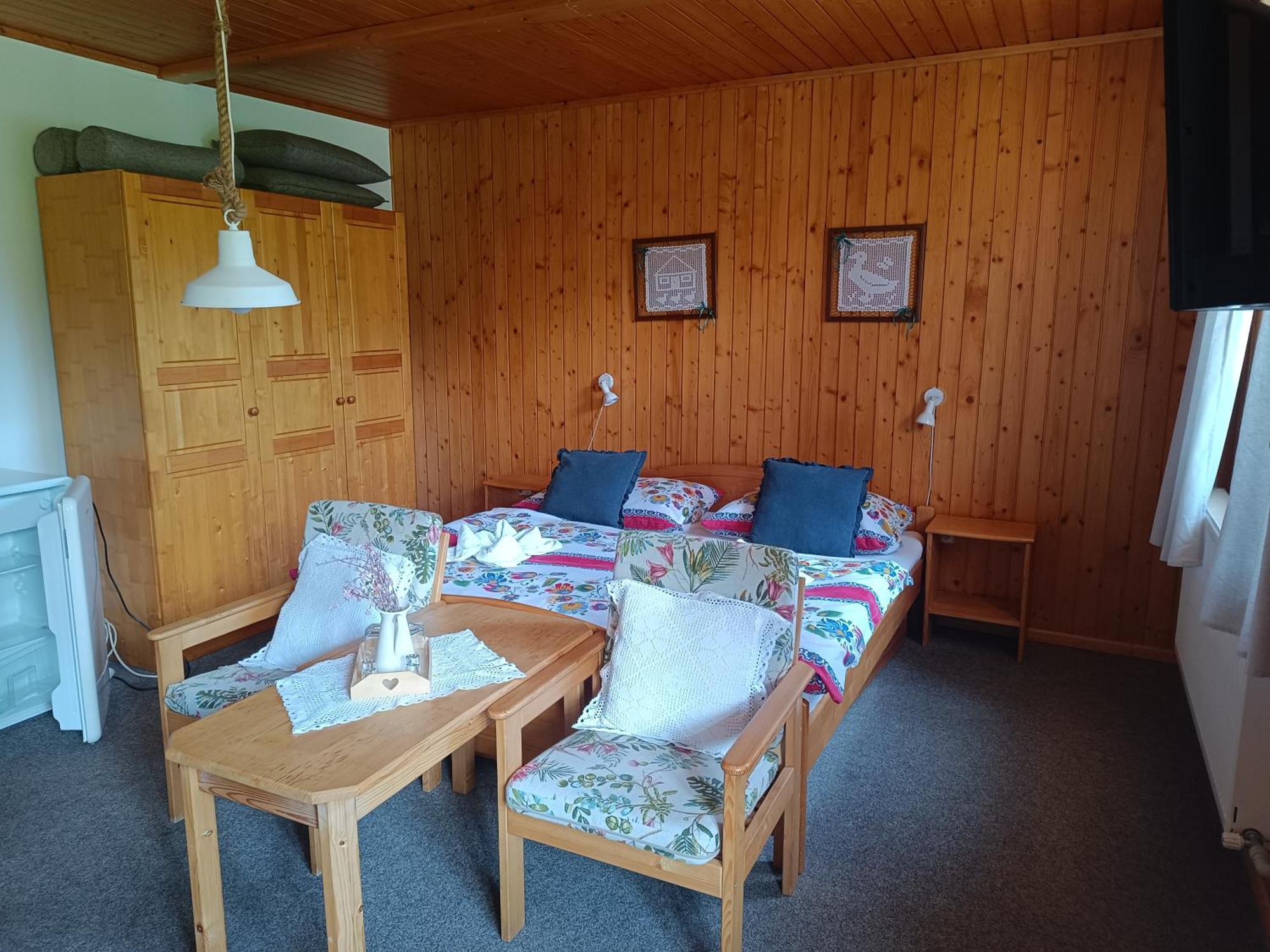 Privat Majo Hotell Liptovský Mikuláš Exteriör bild