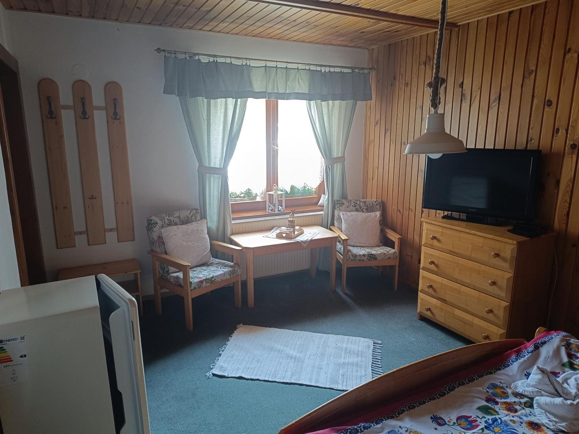 Privat Majo Hotell Liptovský Mikuláš Rum bild